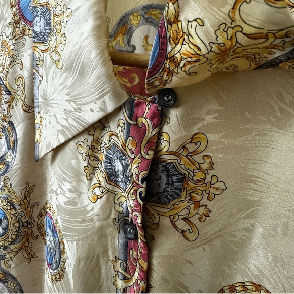 * Vintage German Button Down Blouse Versailles Royal Elegant 100% Silk & Acetate - Picture 13 of 17